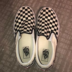 Women’s checkered Vans